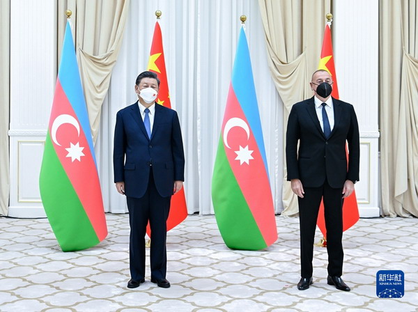 President Xi Jinping Meets with Azerbaijani President Ilham Aliyev